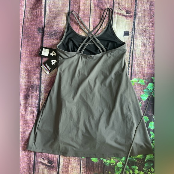 Fourlaps Vitality Dress - Picture 9 of 16